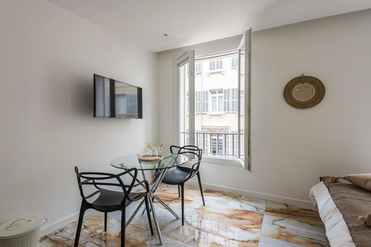 Апартаменти Renovated Studio On The Old Port Марсель Екстер'єр фото